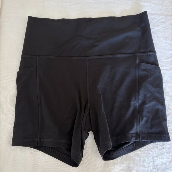 Salutation Stash High Rise 5" Short - Picture 3 of 3